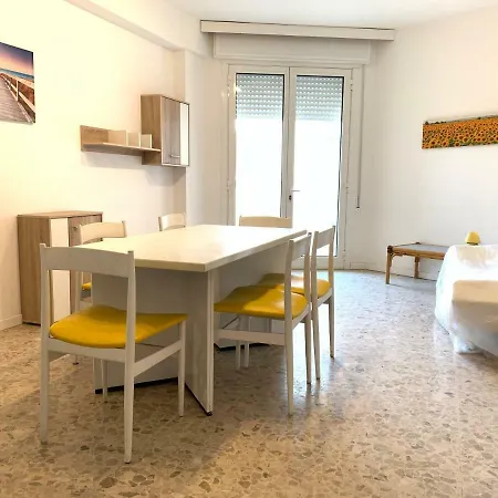 Residence Centro Commerciale - Walterigato Apartments Solo Per Famiglie Lido di Jesolo Exterior photo